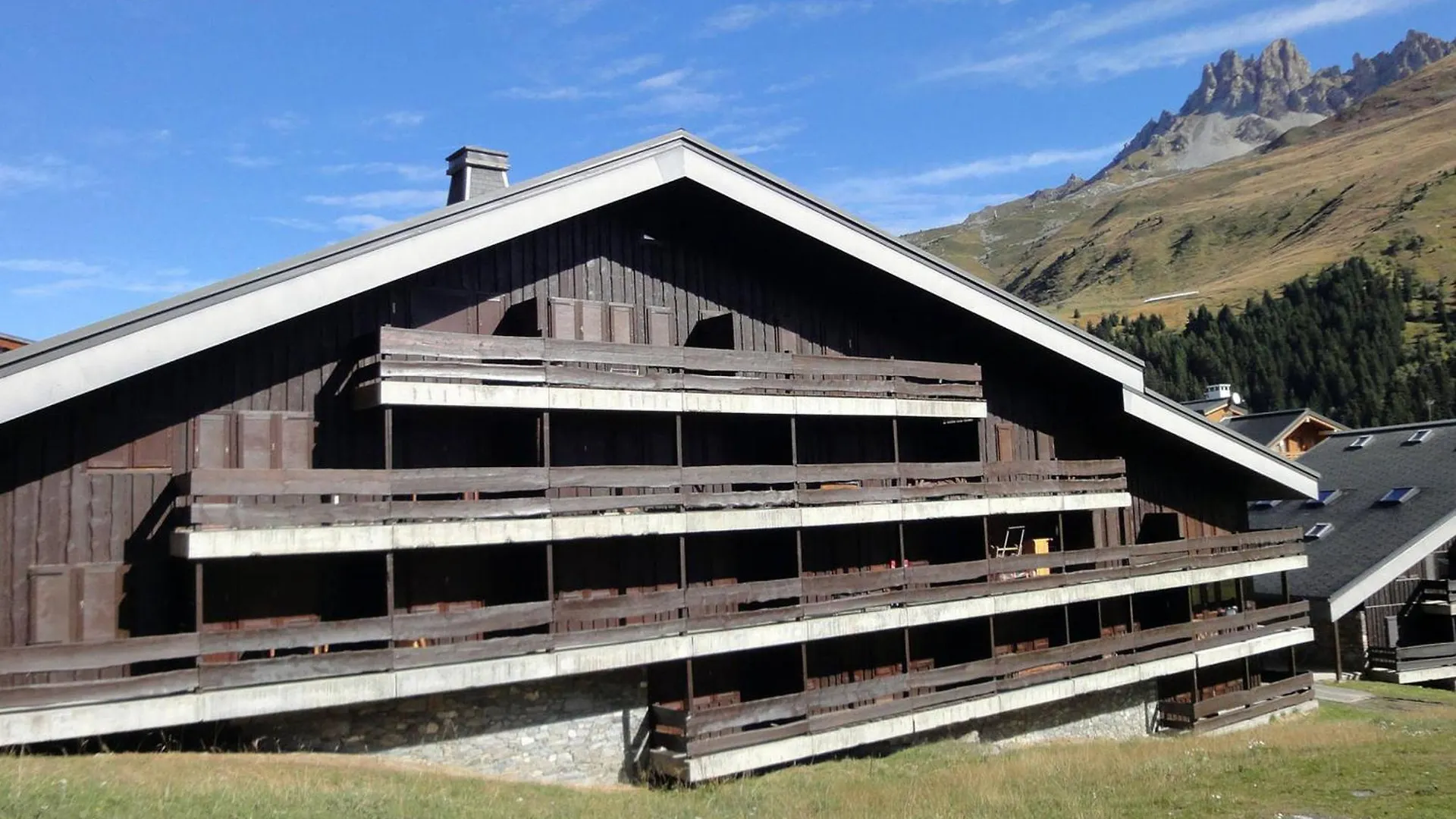 Studio Cabine Centre Merlin - Skis Aux Pieds, Wi-Fi, Animaux Admis - Fr-1-182-202 Les Allues